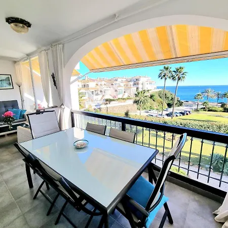 Don Alberto Front Sea Views With Swimming Pool