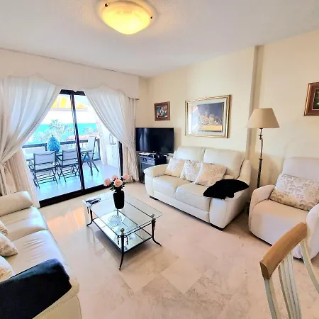 Apartment Don Alberto Front Sea Views With Swimming Pool